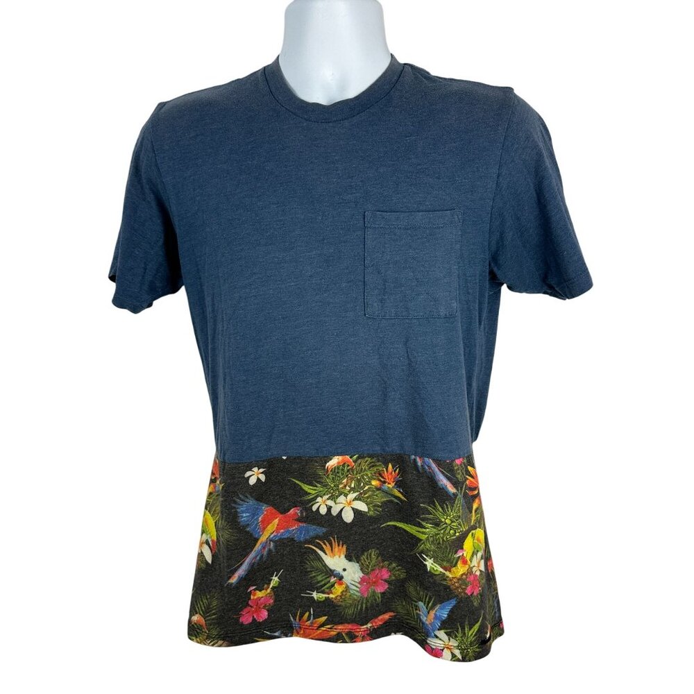 On The Byas Mens T-Shirt Blue & Tropical Parrot Print Colorblock Size S